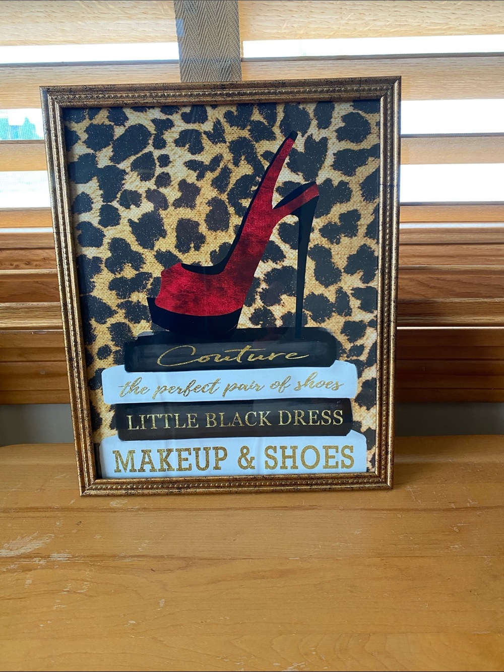 Cute little sign for dress , shoe or clothing boutique. Plastic picture frame